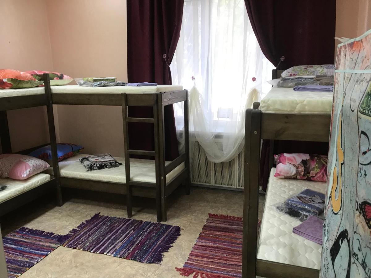Ararat-Demeevskaya Hostel Kiev Eksteriør billede