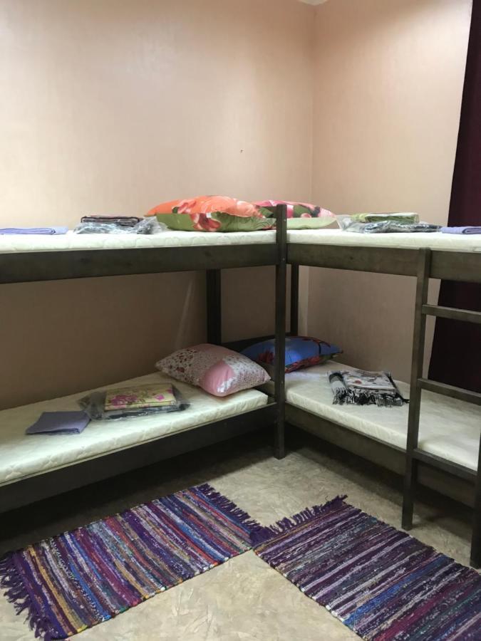 Ararat-Demeevskaya Hostel Kiev Eksteriør billede