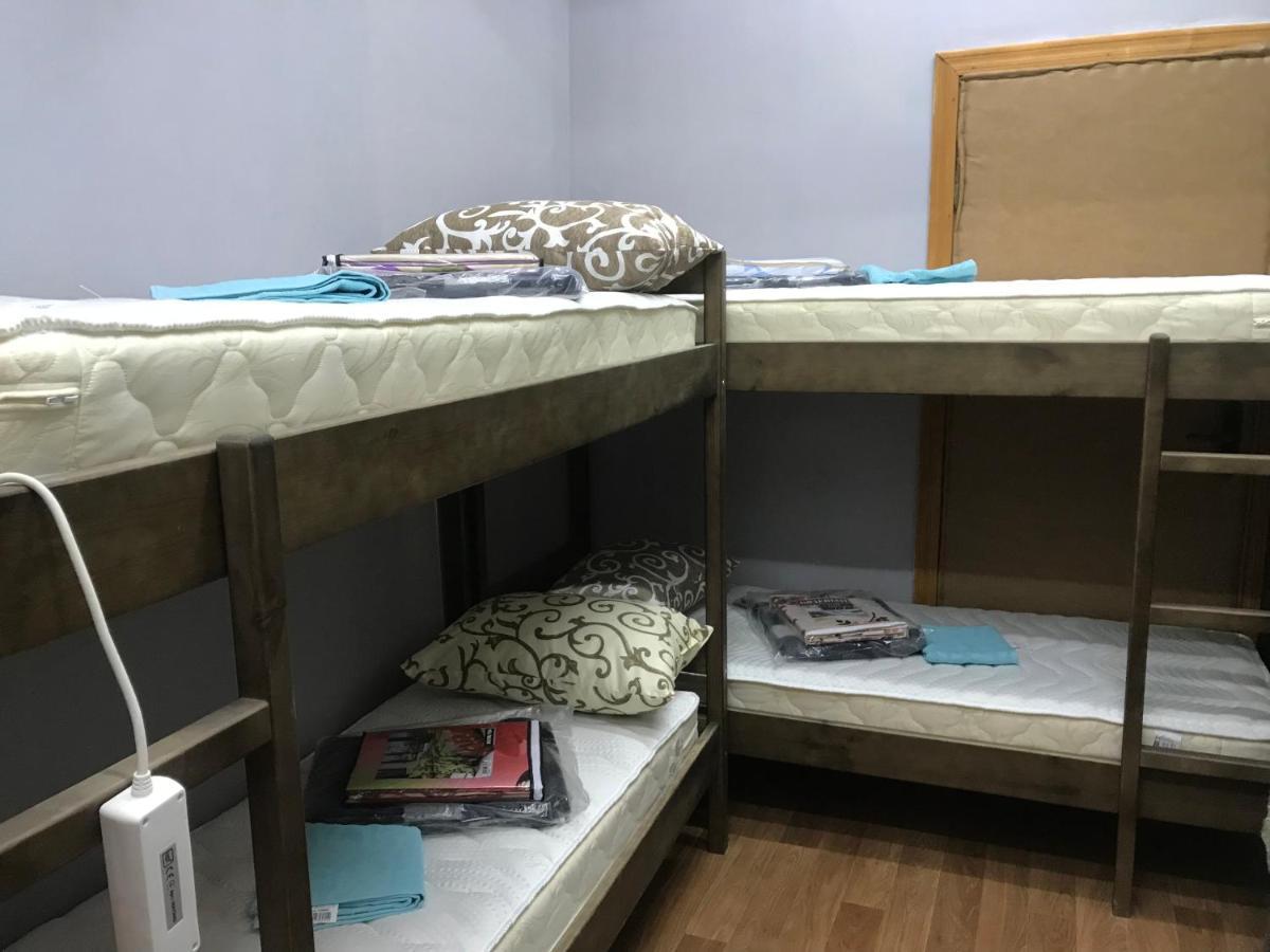 Ararat-Demeevskaya Hostel Kiev Eksteriør billede